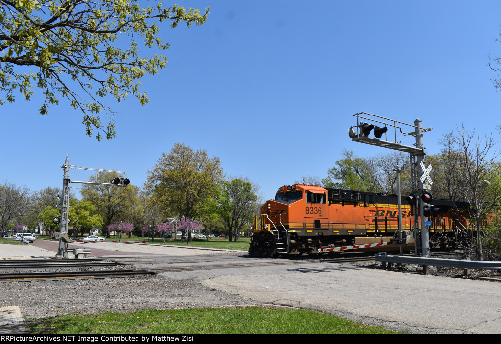 BNSF 8336